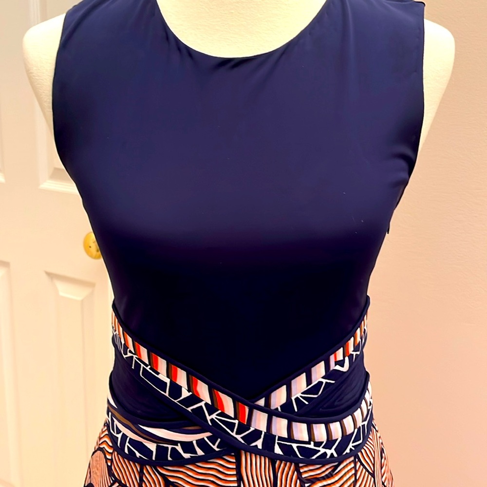 Like new beautiful Diane Von Furstenberg dress